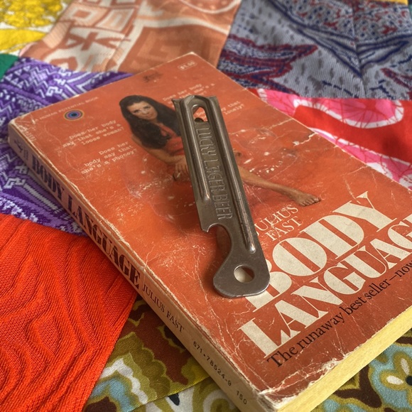 VINTAGE Logo Engraved Lucky Lager Beer Bottle Can Opener Made in Chicago USA - Picture 5 of 7